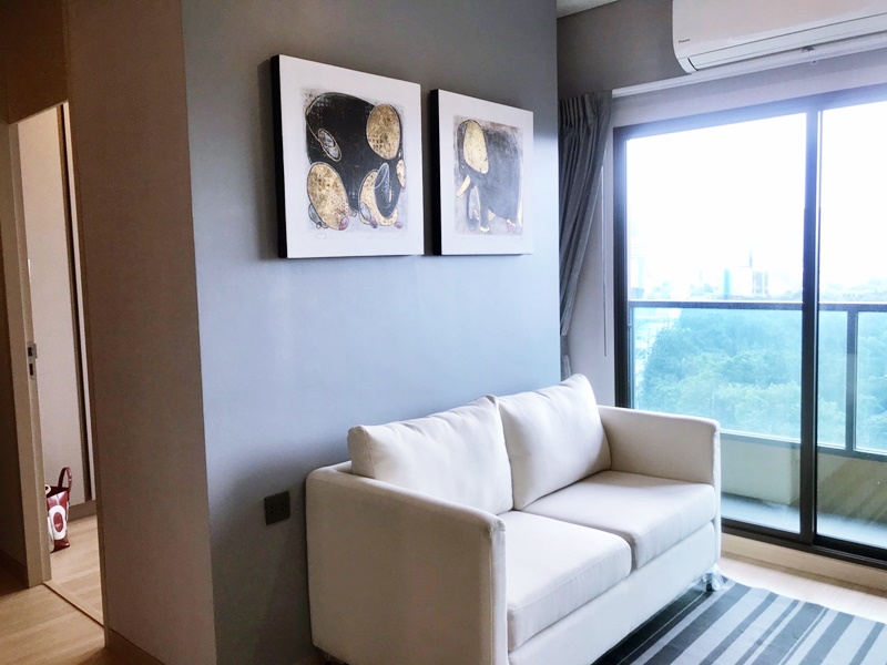 ให้เช่าคอนโด ลุมพินี สวีท เพชรบุรี-มักกะสัน พื้นที่ 42 ตรม. 2 ห้องนอน เช่า 19,500 บาท/เดือน