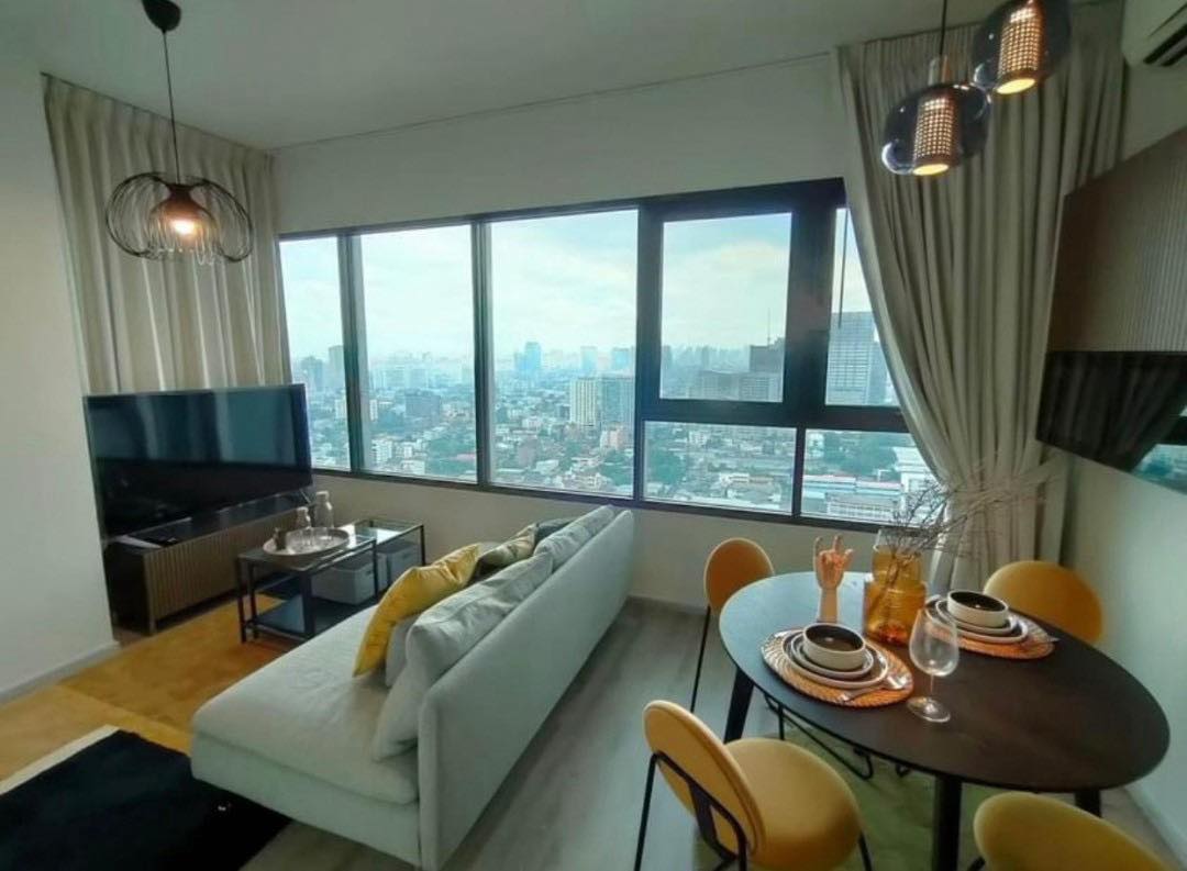 ให้เช่า ไนท์บริดจ์ ไพร์ม รัชโยธิน 53 ตร.ม 2 ห้องนอน วิวสระ ราคา 34,000 บาท/เดือน