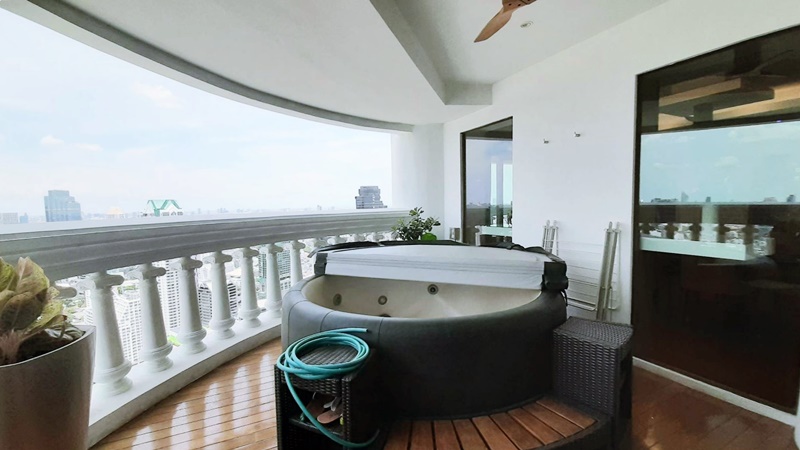 ให้เช่าคอนโด สเตท ทาวเวอร์ คอนโดมิเนียม พื้นที่ 174 ตรม. 2 ห้องนอน เช่า 90,000 บ/ด