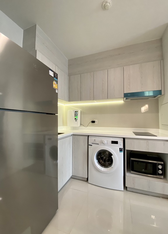 ให้เช่าคอนโด ไลฟ์ วัน ไวร์เลส พื้นที่ 63 ตร.ม. 2 ห้องนอน ให้เช่า 53,000 บ/ด