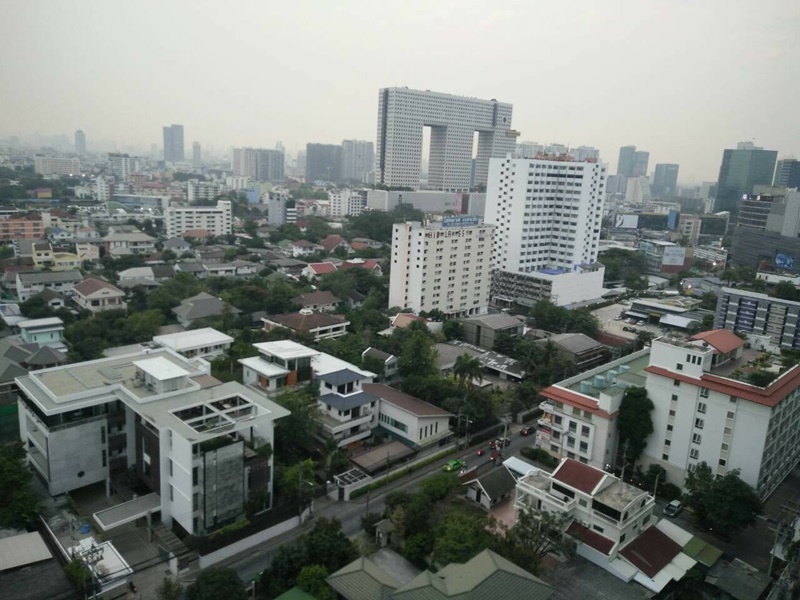 ให้เช่าคอนโด ลุมพินี เพลส รัชโยธิน พื้นที่ 28 ตร.ม. 1 ห้องนอน ให้เช่า 9,500 บ/ด