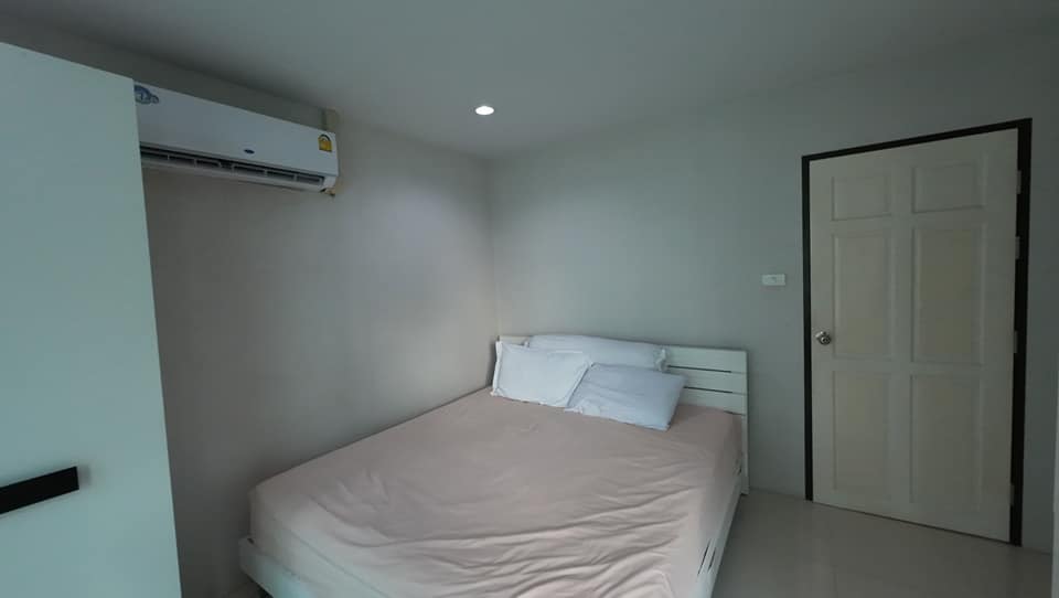 ให้เช่าคอนโด สุขุมวิท ลิฟวิ่ง ทาวน์ 53 ตรม. 1 ห้องนอน เช่า 23,000 /เดือน