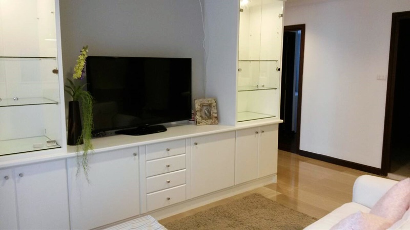 ขายคอนโด ริชมอนด์ พาเลส พื้นที่ 165 ตร.ม. 3 ห้องนอน ขาย 18 ล้านบาท