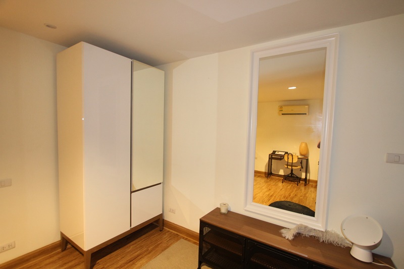 ขายคอนโด เจ ดับบลิว บูเลอวาร์ด ศรีวรา พื้นที่ 30 ตร.ม. 1 ห้องนอน ขาย 3.15 ล้านบาท