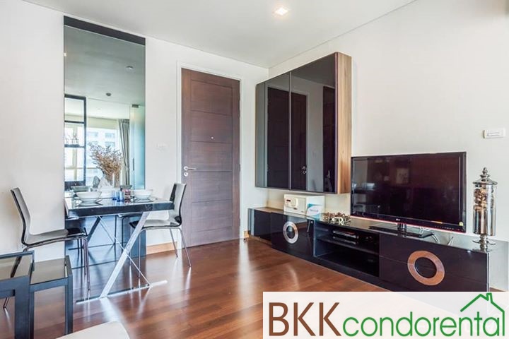 ขายคอนโด ไอวี่ ทองหล่อ พื้นที่ 35 ตร.ม. 1 ห้องนอน ขาย 5.89 ล้านบาท