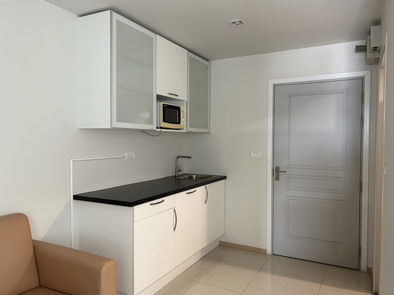 ขาย/ให้เช่าคอนโด ริชพาร์ค 2 แอท เตาปูน อินเตอร์เชนจ์ พื้นที่ 30 ตร.ม. 1 ห้องนอน ขาย 2.75 ล้านบาท หรือ ให้เช่า 8,500 บ/ด