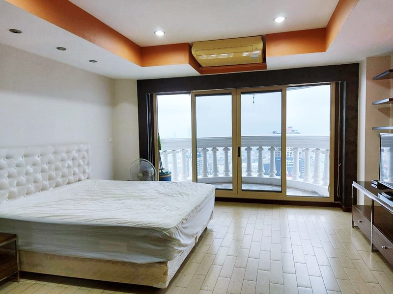 ขายคอนโด สเตท ทาวเวอร์ คอนโดมิเนียม พื้นที่ 68.23 ตรม. 1 ห้องนอน ขาย 7 ล้านบาท