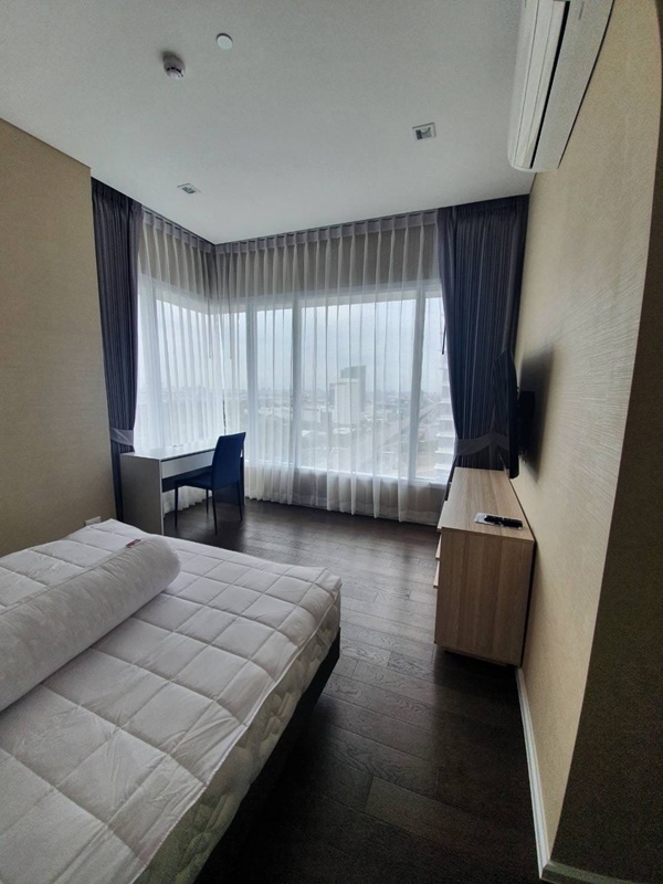 ให้เช่าคอนโด เดอะ เซนต์ เรสิเดนเซส พื้นที่ 70.22 ตร.ม. 2 ห้องนอน เช่า 33,000 บาท/เดือน