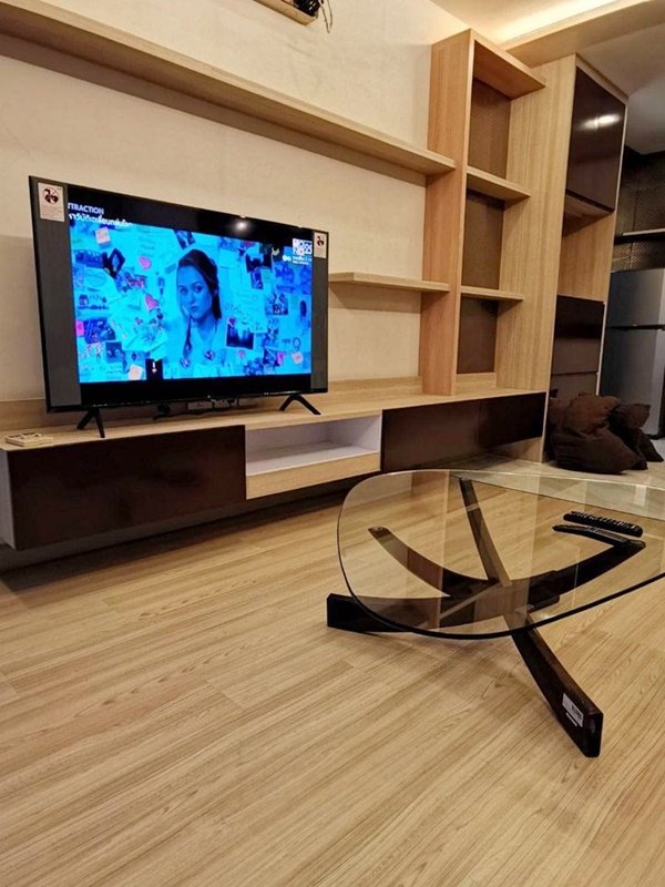 ขาย/ให้เช่า สกายวอล์ค คอนโด พื้นที่ 52 ตร.ม. 1 ห้องนอน เช่า 38,000 บ/ด ขาย 7.69 ล.