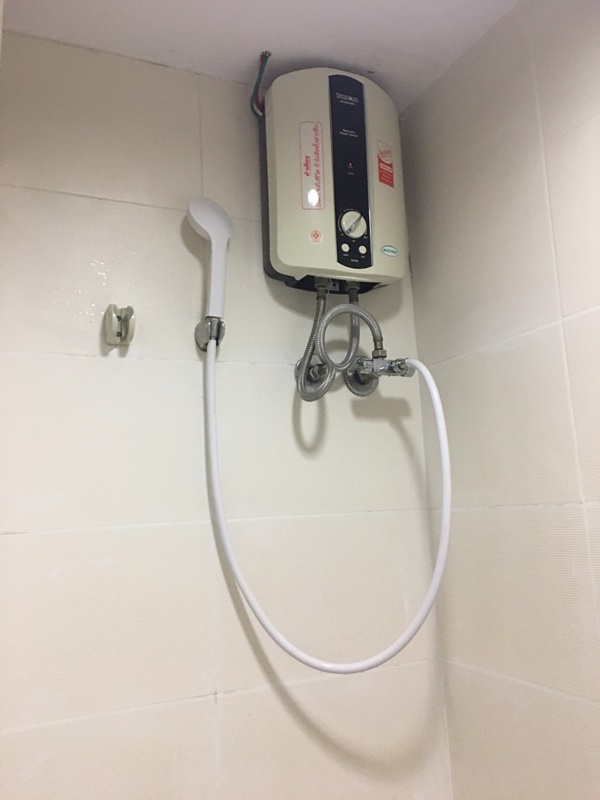 ให้เช่าคอนโด ลุมพินี สวีท สุขุมวิท 41 พื้นที่ 40 ตร.ม. 1 ห้องนอน เช่า 18,000 บ/ด