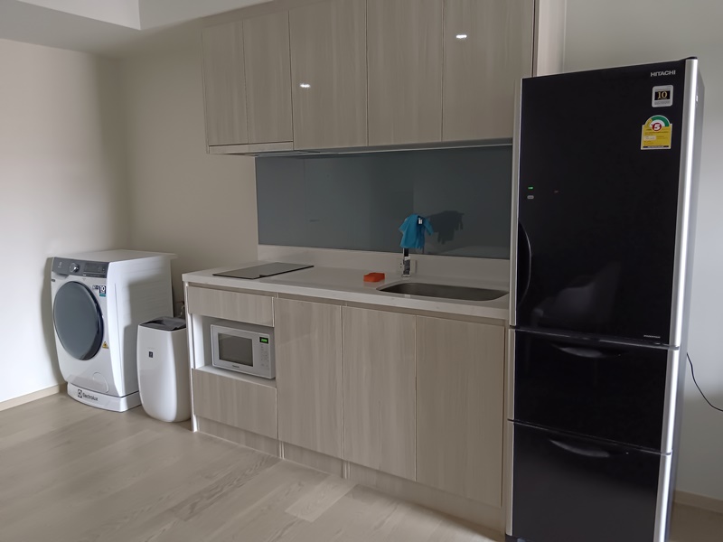 ให้เช่าคอนโด รูเนะสุ ทองหล่อ 5 พื้นที่ 36 ตร.ม. 1 ห้องนอน เช่า 18,000 บ/ด