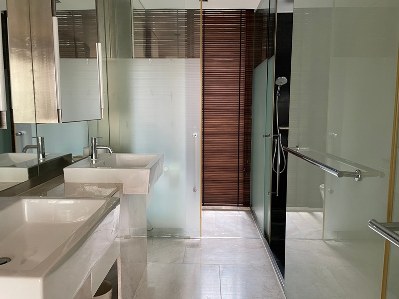 SOLD OUT ให้เช่าคอนโด เดอะ เม็ท 196 ตร.ม. 3 ห้องนอน เช่า 120,000 บ/ด