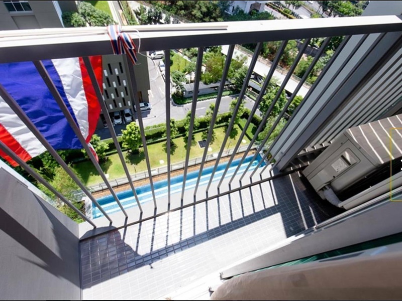 ให้เช่าคอนโด โนเบิล รีวอลฟ์ รัชดา พื้นที่ 26 ตร.ม. 1 ห้องนอน เช่า 14,500 บ/ด