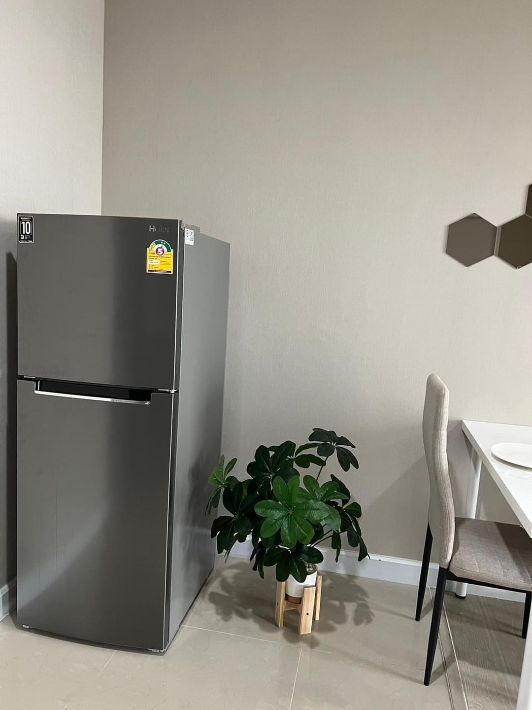 ให้เช่า เมโทร ลักซ์ รัชดา 36 ตร.ม 1 ห้องนอน ราคา 17,000 บาท/เดือน