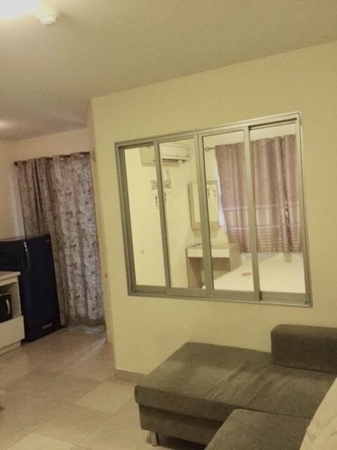 ให้เช่าลุมพินี คอนโดทาวน์ รามอินทรา-หลักสี่ พื้นที่ 28 ตร.ม. 1 ห้องนอน เช่า 7,000 บ/ด