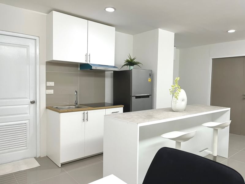 ให้เช่าคอนโด เดอะ วอเตอร์ฟอร์ด ไดมอนด์ สุขุมวิท 81 ตรม. 2 ห้องนอน เช่า 35,000 บ/ด