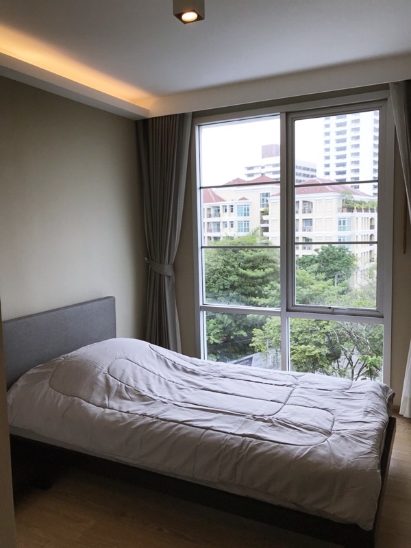 ให้เช่าคอนโด มาเอสโตร 39 พื้นที่ 61 ตร.ม. 2 ห้องนอน เช่า 38,000 บ/ด