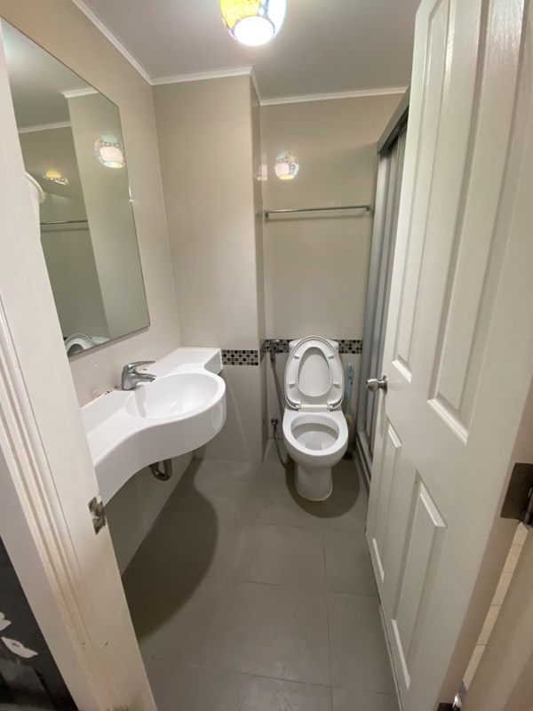 ให้เช่าคอนโด ลุมพินี พาร์ค ริเวอร์ไซด์-พระราม 3 พื้นที่ 64 ตร.ม. 2 ห้องนอน เช่า 22,000 บ/ด