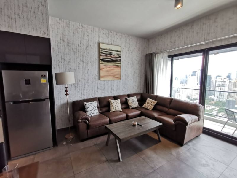 ให้เช่าคอนโด เดอะ ลอฟท์ อโศก พื้นที่ 88 ตร.ม. 2 ห้องนอน ให้เช่า 65,000 บ/ด