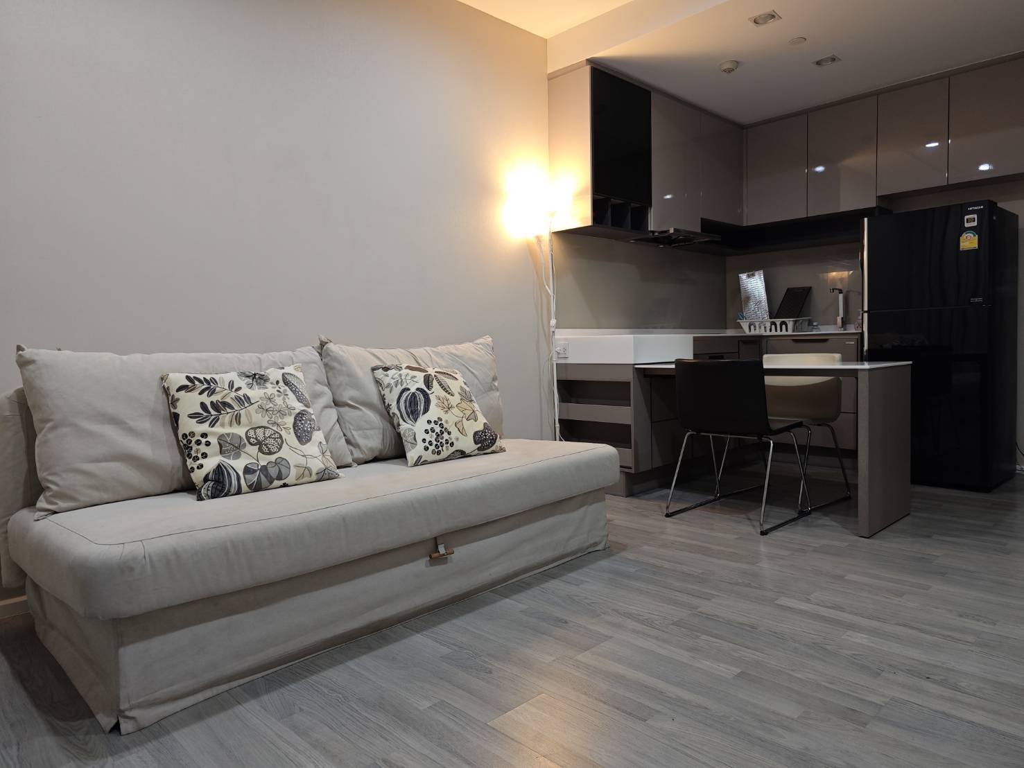 ขายคอนโด 333 ริเวอร์ไซด์ พื้นที่ 45 ตร.ม. 1 ห้องนอน ขาย 7.2 ล้านบาท