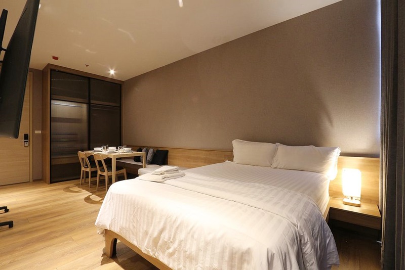 ให้เช่าคอนโด พาร์ค 24 พื้นที่ 33 ตร.ม. สตูดิโอ เช่า 18,500 บ/ด