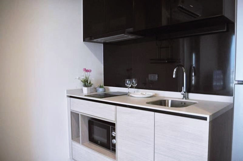 ให้เช่า เดอะ เบส การ์เดน พระราม 9 พื้นที่ 33.85 ตรม. 1 ห้องนอน เช่า 9,000 บ/ด