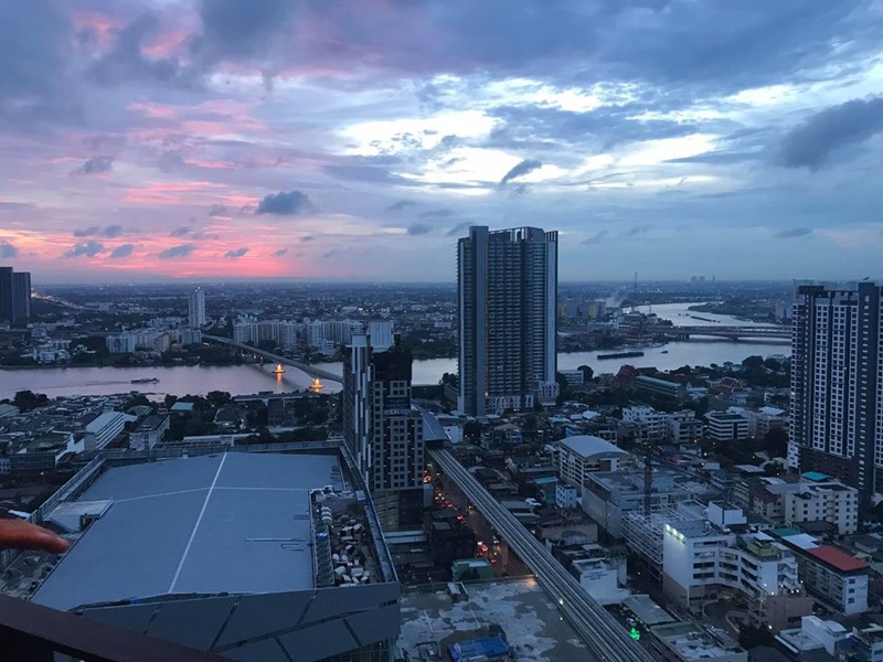 ขายคอนโด เดอะ ทรี อินเตอร์เชนจ์ พื้นที่ 36 ตร.ม. 1 ห้องนอน ขาย 3.3 ล้านบาท