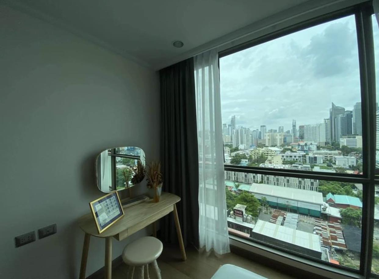 ให้เช่าคอนโด ศุภาลัย โอเรียนทัล สุขุมวิท พื้นที่ 39 ตรม. 1 ห้องนอน ราคา 21,000 บาท/เดือน