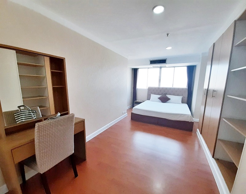 ให้เช่าคอนโด เดอะ วอเตอร์ฟอร์ด ไดมอนด์ สุขุมวิท 30/1 146 ตรม. 3 ห้องนอน 45,000 บ/ด