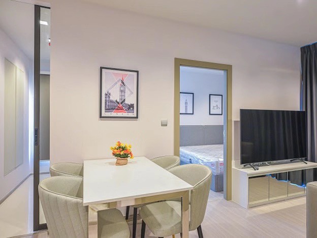 ให้เช่าคอนโด ไลฟ์ อโศก - พระราม 9 พื้นที่ 45 ตร.ม. 2 ห้องนอน เช่า 28,500 บ/ด