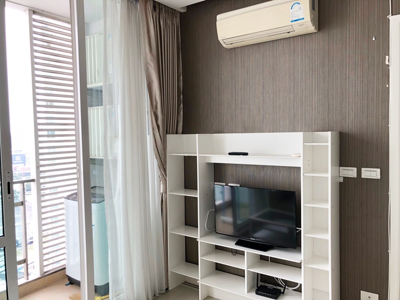 ให้เช่าคอนโด ทีซี กรีน พระราม 9 พื้นที่ 40 ตร.ม. 1 ห้องนอน เช่า 15,000 บ/ด ลดราคา 13,000 บาท