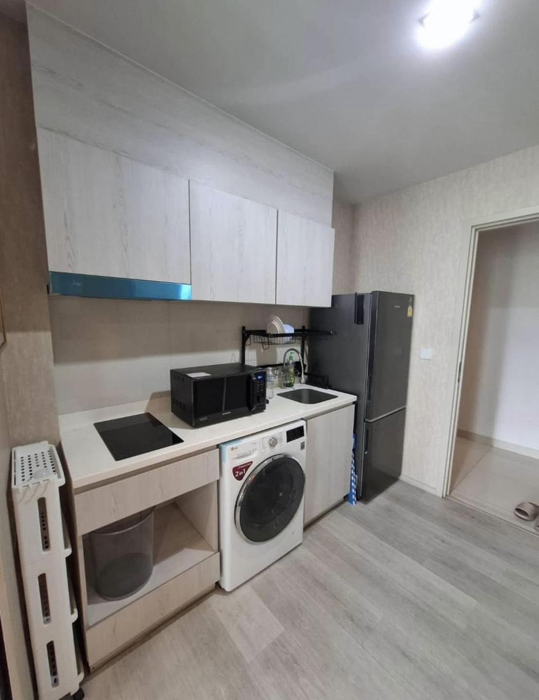 ให้เช่าคอนโด ไลฟ์ วัน ไวร์เลส พื้นที่ 29 ตร.ม. สตูดิโอ ราคา 23,000 บาท/เดือน