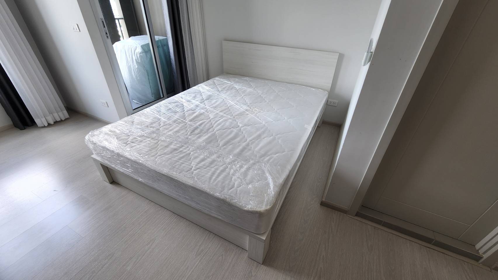 ให้เช่า แชปเตอร์ วัน ชายน์ บางโพ 23 ตร.ม ห้องสตูดิโอ ราคา 8,500 บาท/เดือน