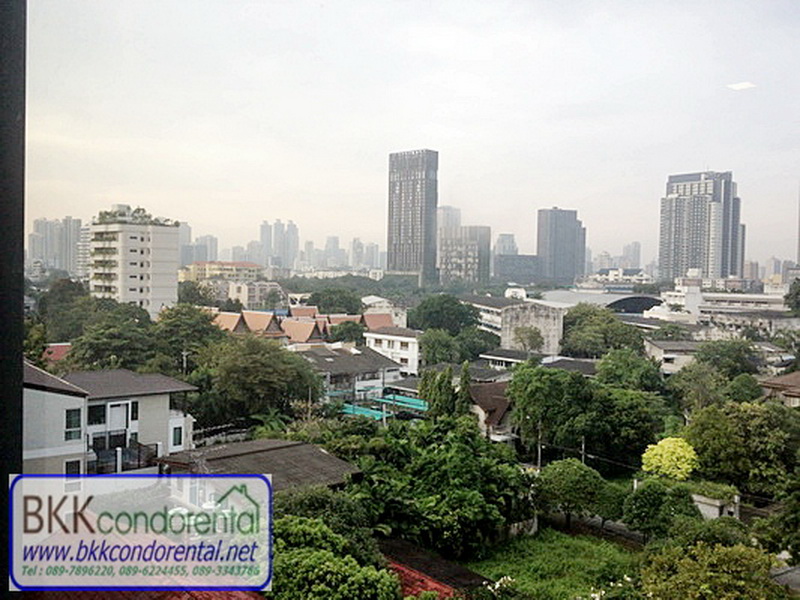 คอนโดให้เช่า เดอะ รูม สุขุมวิท 40 ชั้น X พื้นที่ 43 ตร.ม. 1 ห้องนอน ให้เช่า 31,000 บ/ด