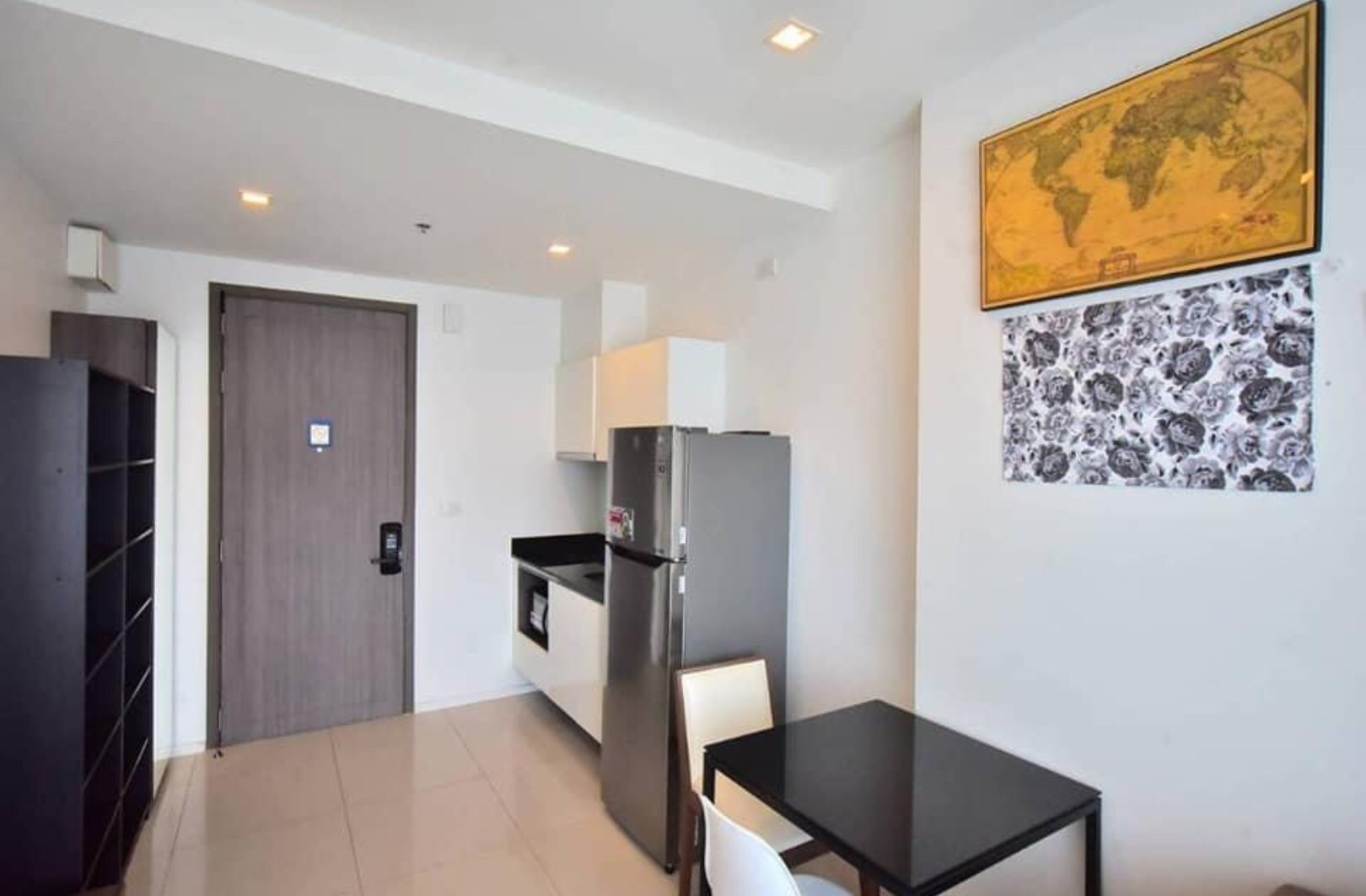 ให้เช่าคอนโด ควินน์ รัชดา 17 พื้นที่ 35 ตรม. 1 ห้องนอน ราคาเช่า 19,000 บาท/เดือน