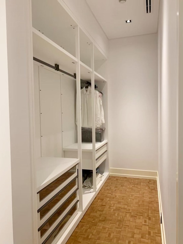 ให้เช่าคอนโด เดอะ ริซท์-คาร์ลตัน เรสซิเดนเซส 126 ตร.ม. 2 ห้องนอน เช่า 180,000 บ/ด