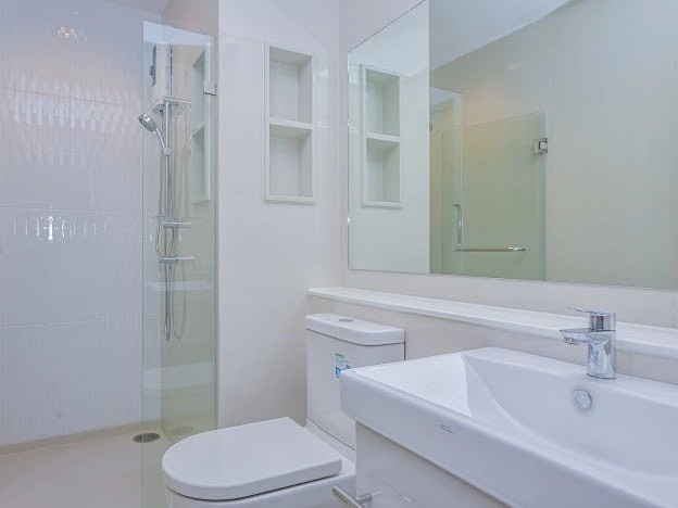 ให้เช่าคอนโด ไลฟ์ อโศก - พระราม 9 พื้นที่ 45 ตร.ม. 2 ห้องนอน เช่า 28,500 บ/ด