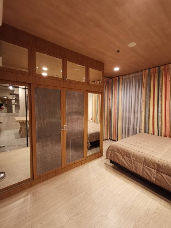 ให้เช่าคอนโด สาธรเฮ้าส์ พื้นที่ 55 ตร.ม. 1 ห้องนอน เช่า 20,000 บ/ด