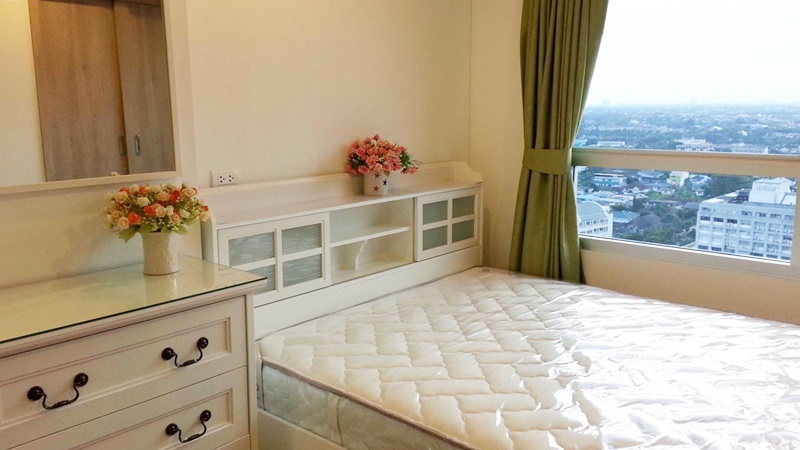 ให้เช่าคอนโด ลุมพินี เพลส บรมราชชนนี-ปิ่นเกล้า พื้นที่ 28 ตร.ม. 1 ห้องนอน เช่า 8,500 บ/ด