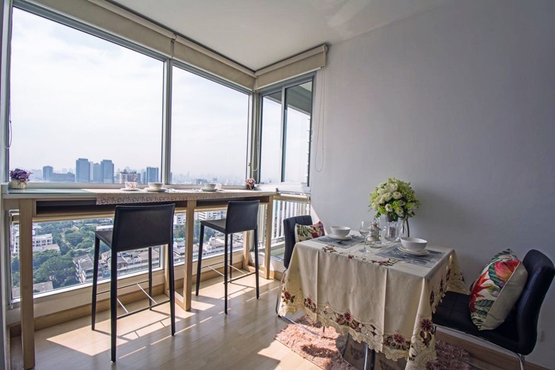 ให้เช่าคอนโด ริทึ่ม รัชดา พื้นที่ 45.49 ตร.ม. 1 ห้องนอน เช่า 20,000 บ/ด