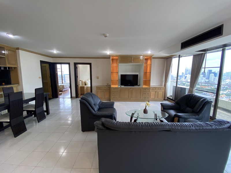 ขาย/ให้เช่า ศุภาลัย เพลส สุขุมวิท 39 พื้นที่ 123 ตรม. 2 ห้องนอน เช่า 35,000 บ/ด ขาย 8 ล.