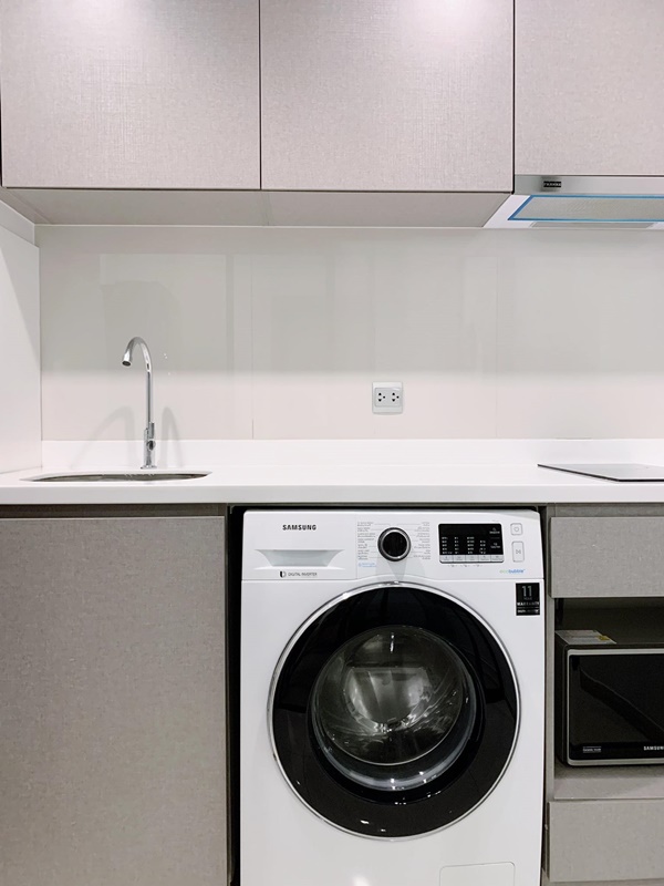 ให้เช่าคอนโด ไลฟ์ อโศก - พระราม 9 พื้นที่ 35 ตร.ม.1 ห้องนอน เช่า 22,000 บ/ด