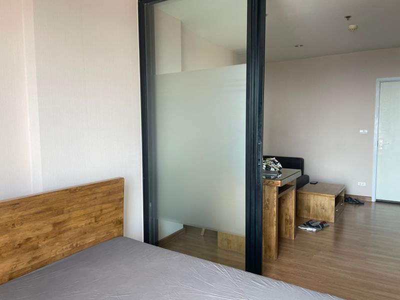 ขายคอนโด เดอะ ทรี อินเตอร์เชนจ์ พื้นที่ 37 ตร.ม. 1 ห้องนอน ขาย 2.95 ล้านบาท