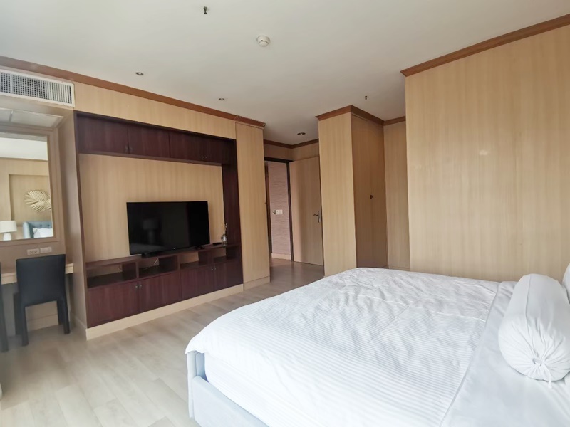 ให้เช่าคอนโด ซิตี้ สมาร์ท สุขุมวิท18 พื้นที่ 160 ตร.ม. 2 ห้องนอน ให้เช่า 70,000 บ/ด