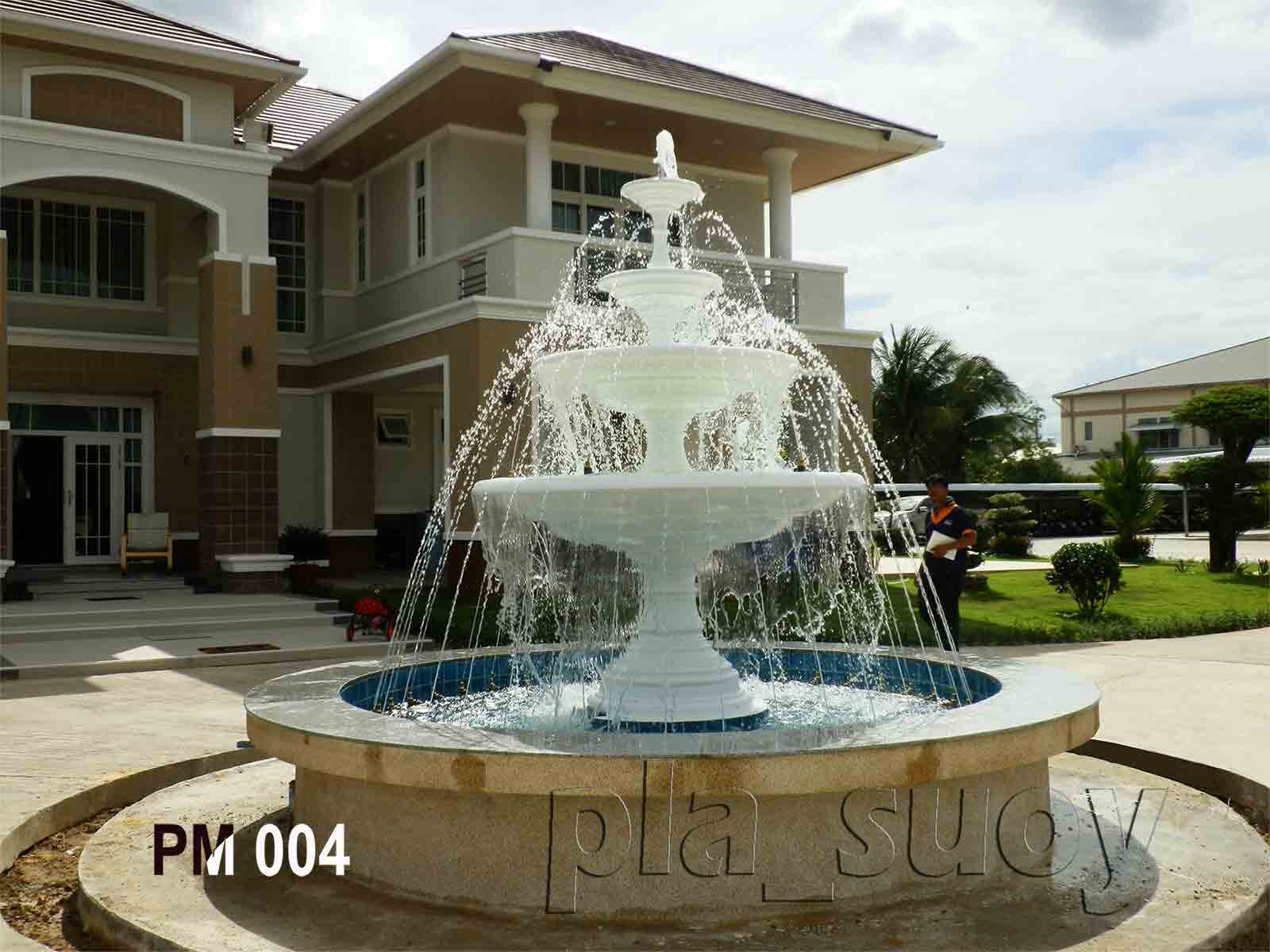 น้ำพุ ฮวงจุ้ย หน้าบ้าน คุณ สุรศักดิ์ เจ้าของ Polo Maker ที่ กาญจนบุรี