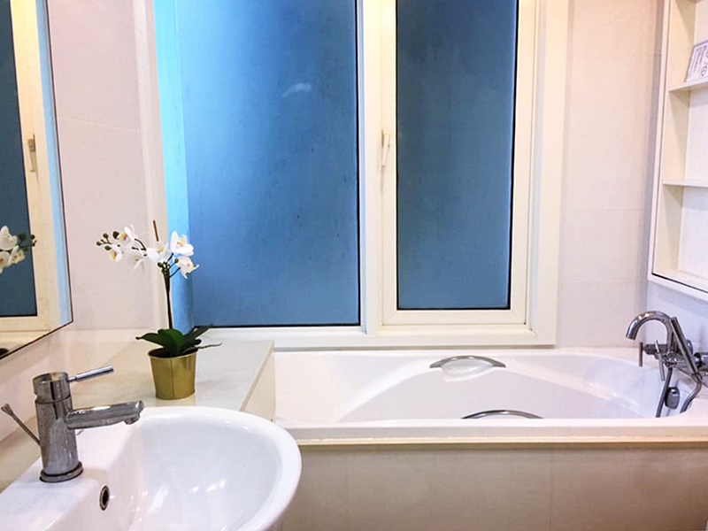 ให้เช่าคอนโด สิริ เรสซิเด้นซ์ พื้นที่ 60 ตร.ม. 1 ห้องนอน. เช่า 39,000 บ/ด