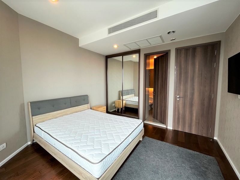 ให้เช่าคอนโด แม่น้ำ เรสซิเดนท์ 45 ตร.ม. 1 ห้องนอน เช่า 28,000 บ/ด