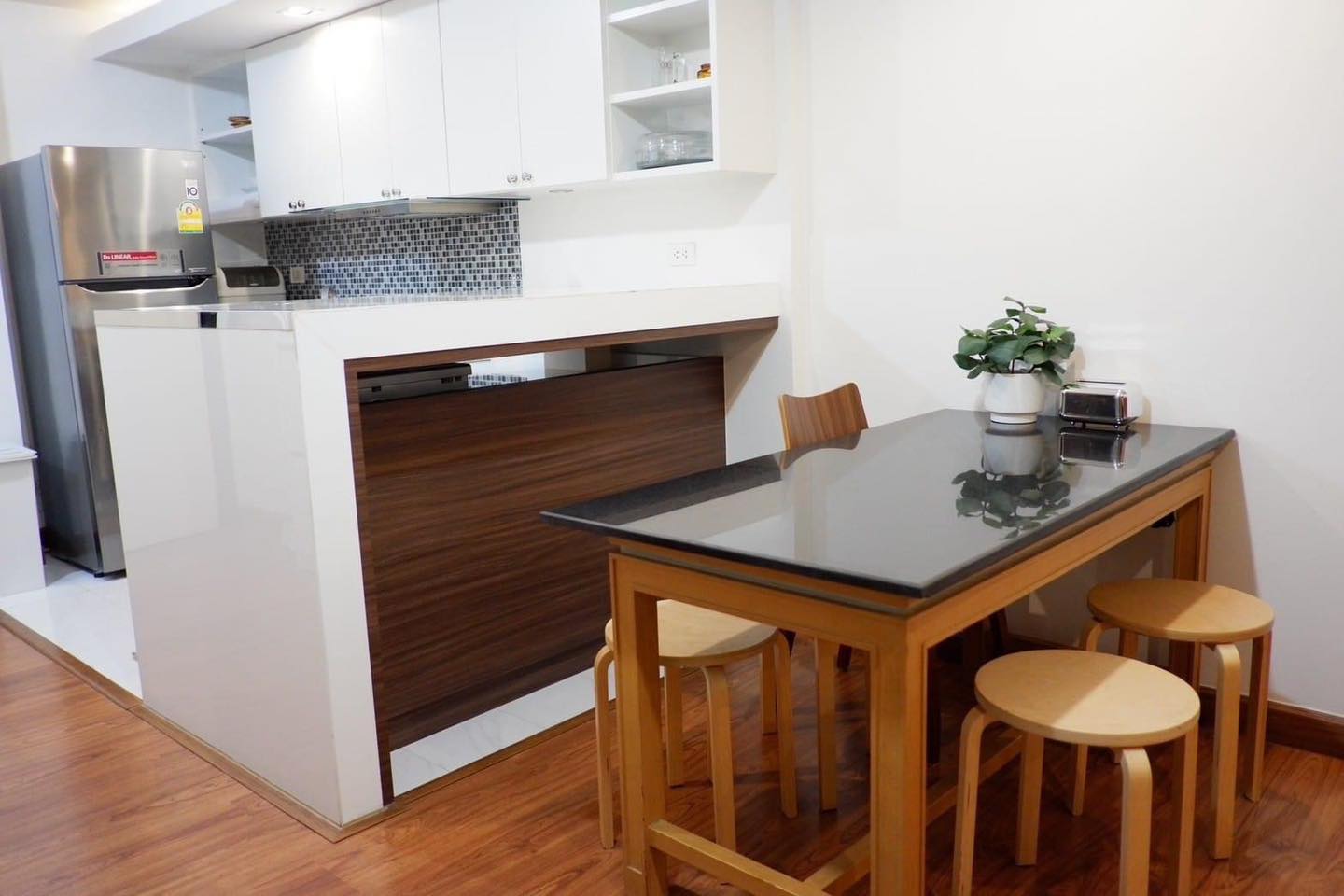 ให้เช่า เซ็นทริค เพลส อารีย์ พื้นที่ 77 ตร.ม 2 ห้องนอน ราคา 32,000 บาท/เดือน