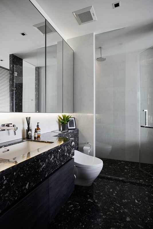 ให้เช่าคอนโด บีทนิค สุขุมวิท 32 พื้นที่ 103 ตรม. 2 ห้องนอน เช่า 130,000 บ/ด