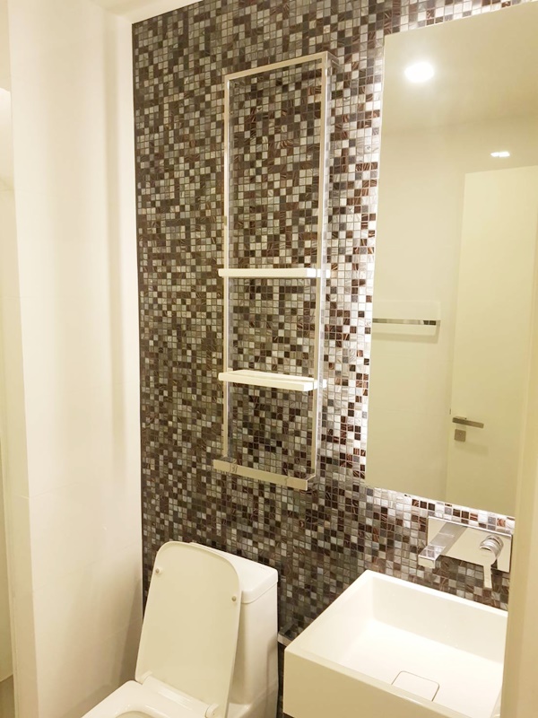 คอนโดให้เช่า เดอะ รูม สุขุมวิท 69 พื้นที่ 34 ตร.ม. 1 ห้องนอน ให้เช่า 28,800 บ/ด